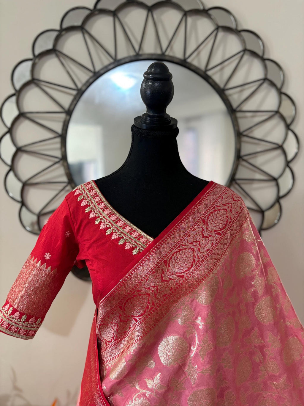 Beautiful banarasi silk saree paired up with beautiful embroidery blouse fits to 32 to 46 in beautiful rare colors all over jaal. Cocktails