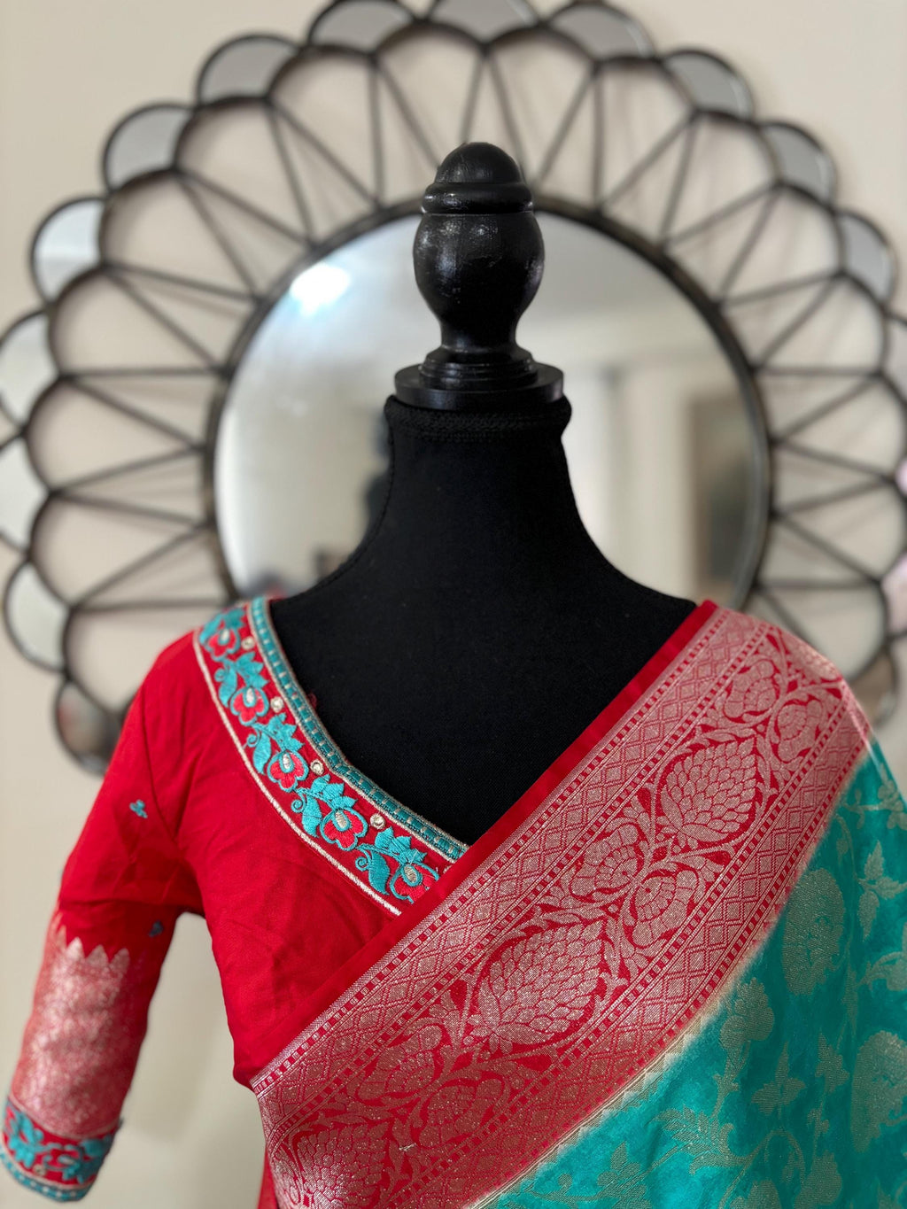 Beautiful banarasi silk saree paired up with beautiful embroidery blouse fits to 32 to 46 in beautiful rare colors all over jaal. Cocktails