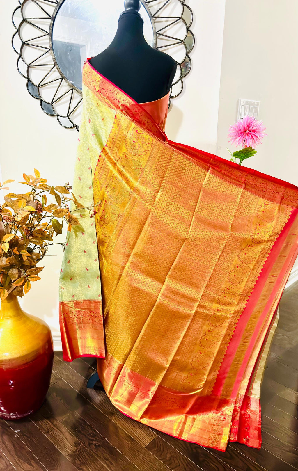 Beautiful pestal pestal shade Bridal  2 gram gold pure handloom  Silk Kanjeevarm/Kanchipattu Saree ready to dispatch silk mark certified