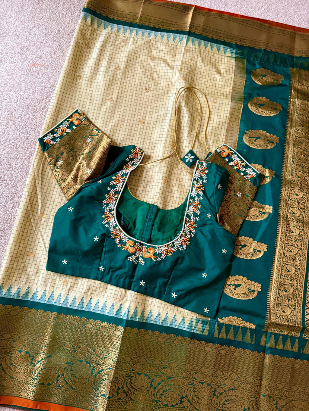 Gadwal Handloom pure silk sarees in rare colors and ready to wear blouse with embroidered blouse fits up to 32 -46 saree is ready fall pico