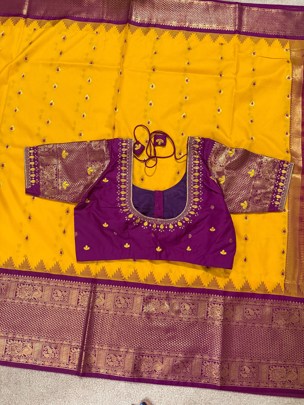 Gadwal Handloom pure silk sarees in rare colors and ready to wear blouse with embroidered blouse fits up to 32 -46 saree is ready fall pico