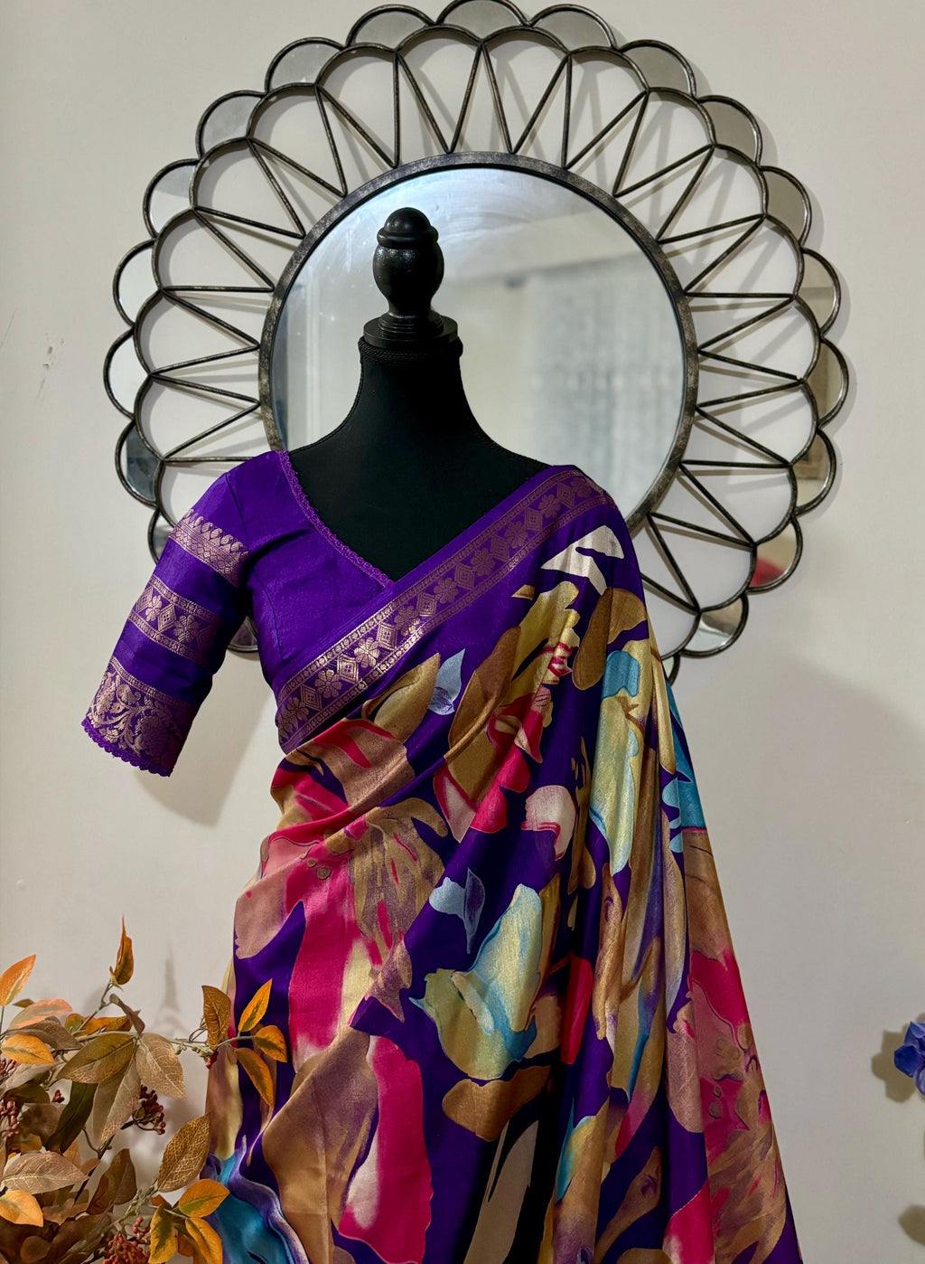 Light weight easy to drape Soft Silk fancy Saree; with beautiful digital floral prints  with Zari boarders ready to wear Blouse fits 32-46