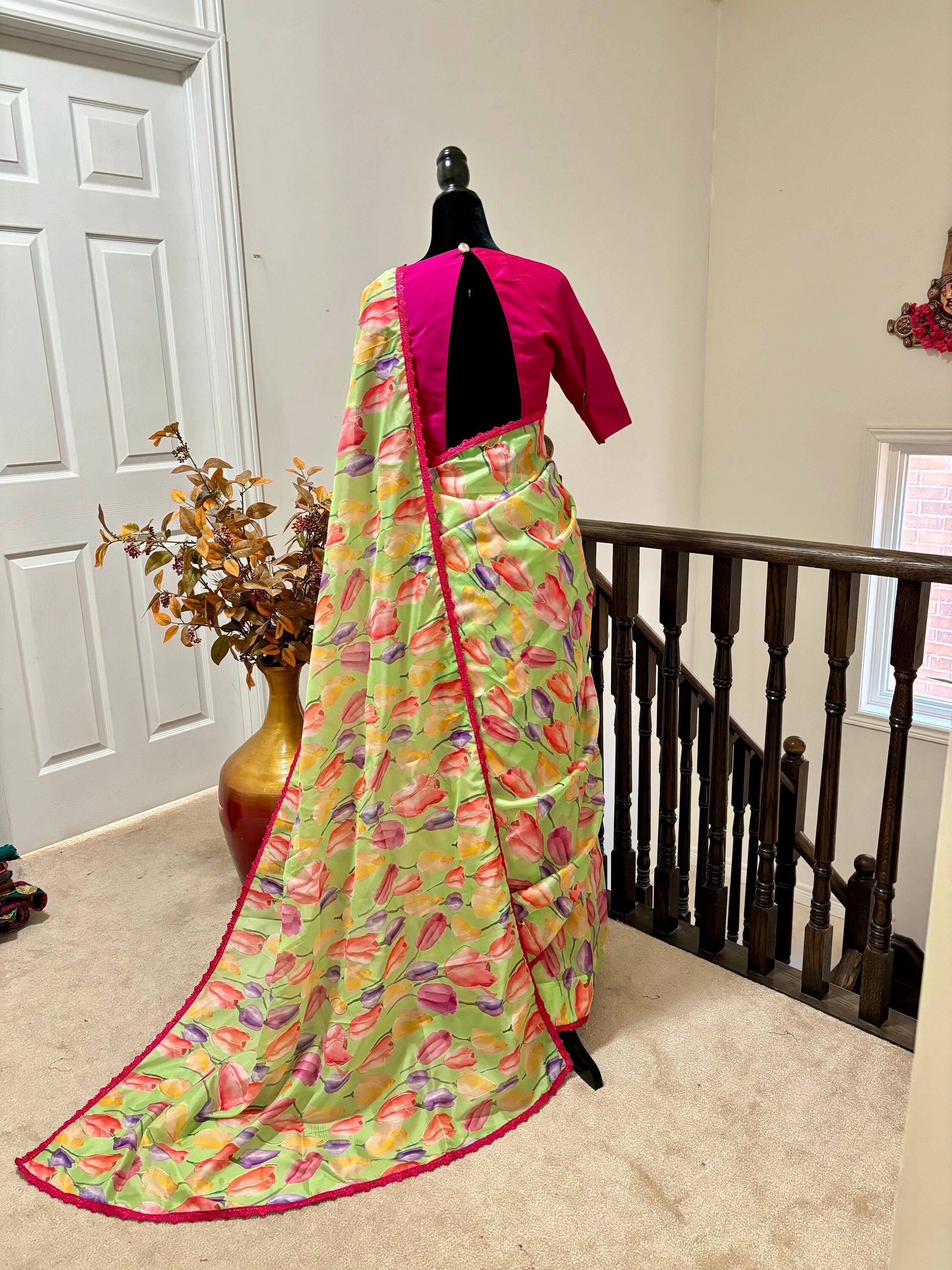 Beautiful Designer floral soft Organza Saree with beautiful lace ready to wear designer blouse fits to 32 to 46