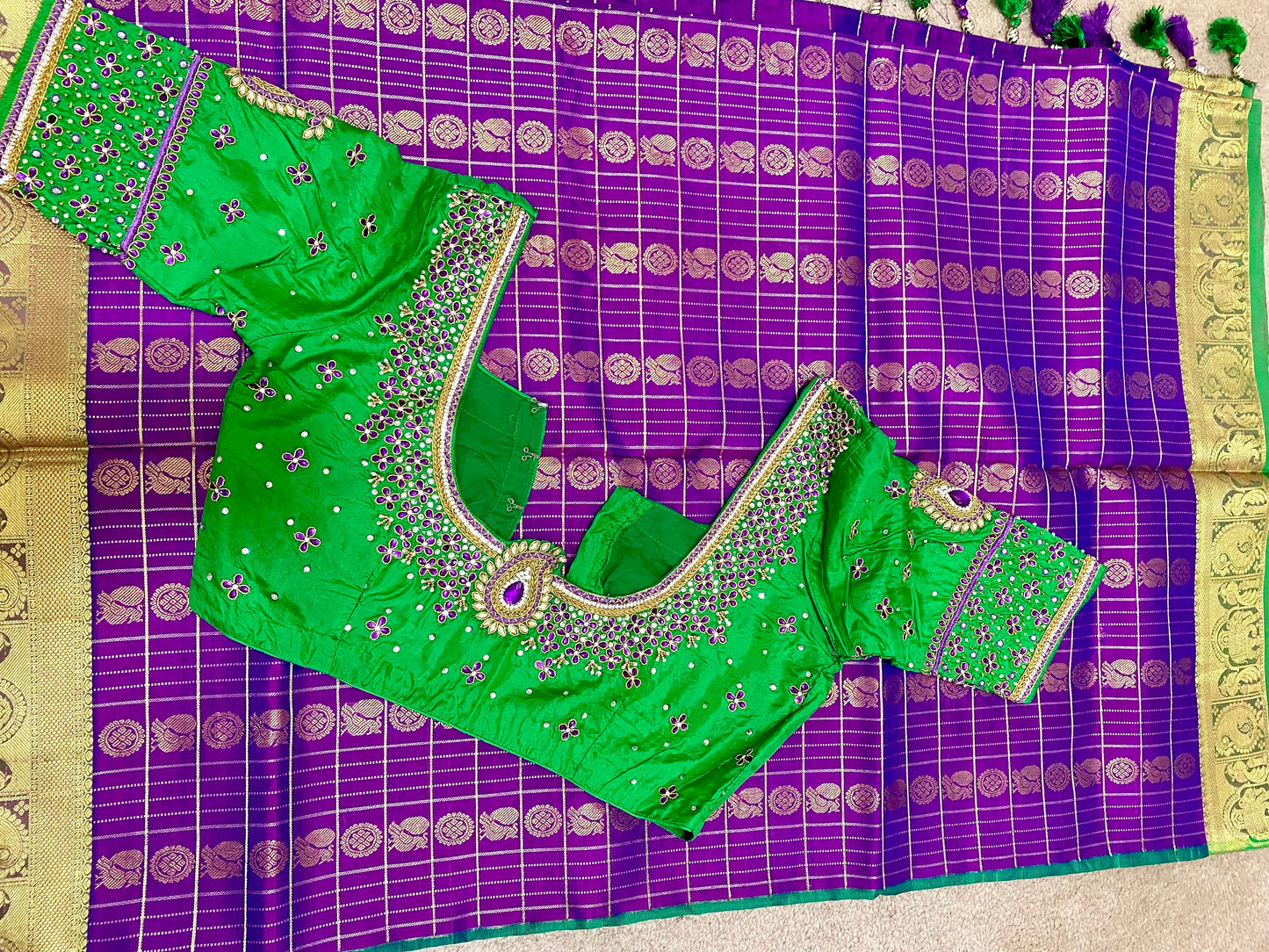 Kanchipuram pure silk handloom 2 jari Butta korvai with ready to wear hand made Maggam  blouse fits to 32 to 44