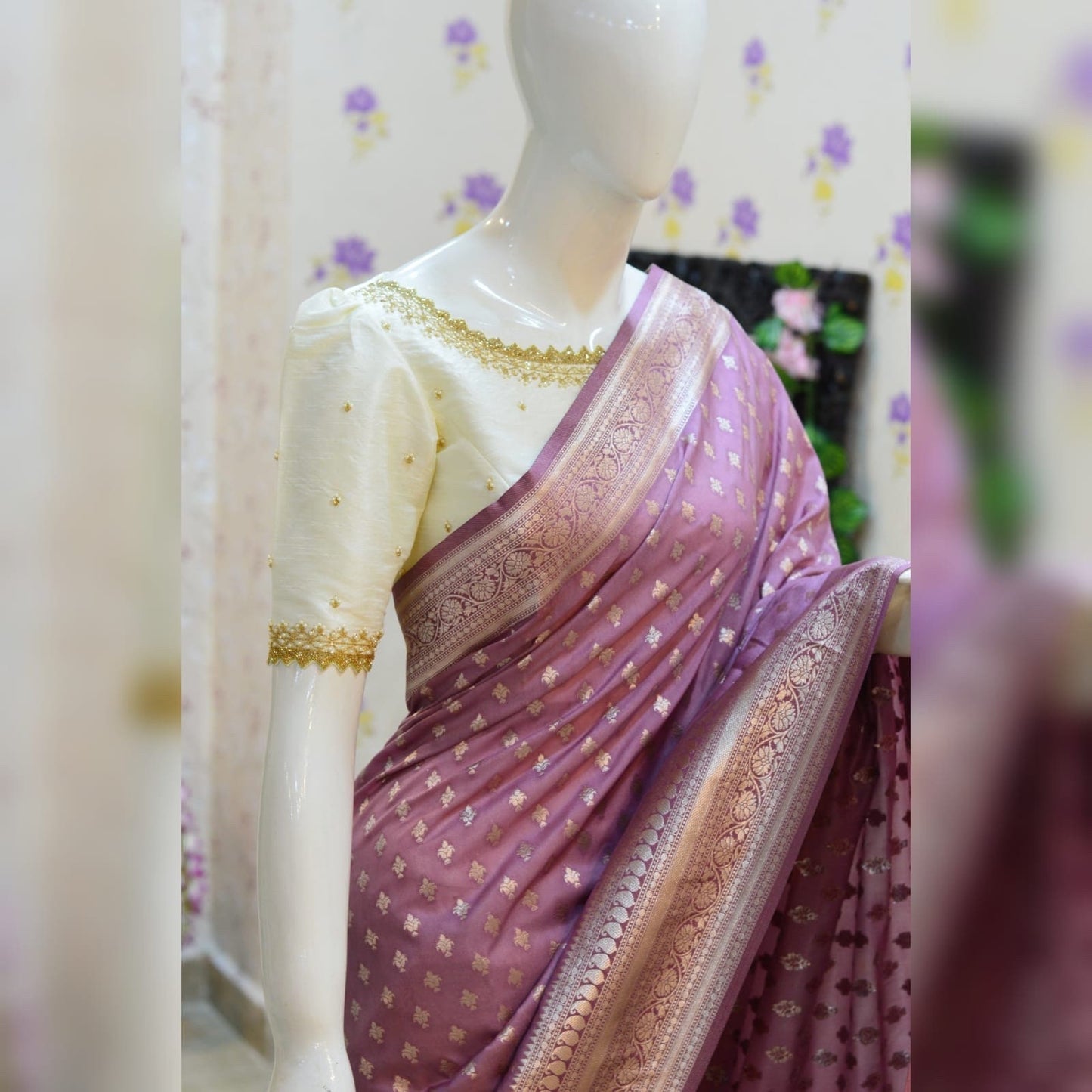 Beautiful soft banarasi pattu saree paired up with pretty maggam work blouse. Ready to wear Blouse sizes fits to 32 to 46