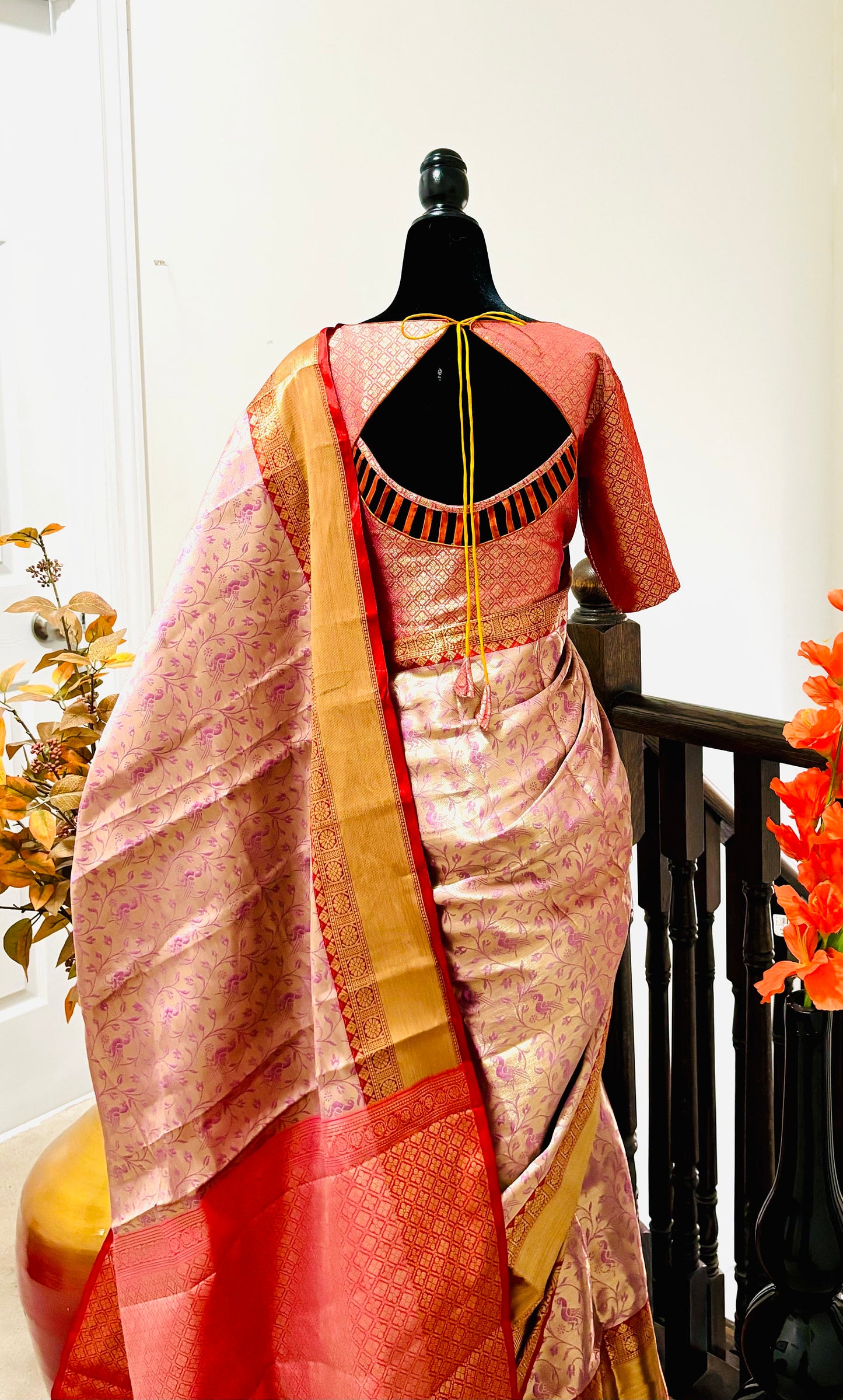 Beautiful Banarasi silk with Kanchi boarder with ready to wear designer blouse fits up to 32 to 46