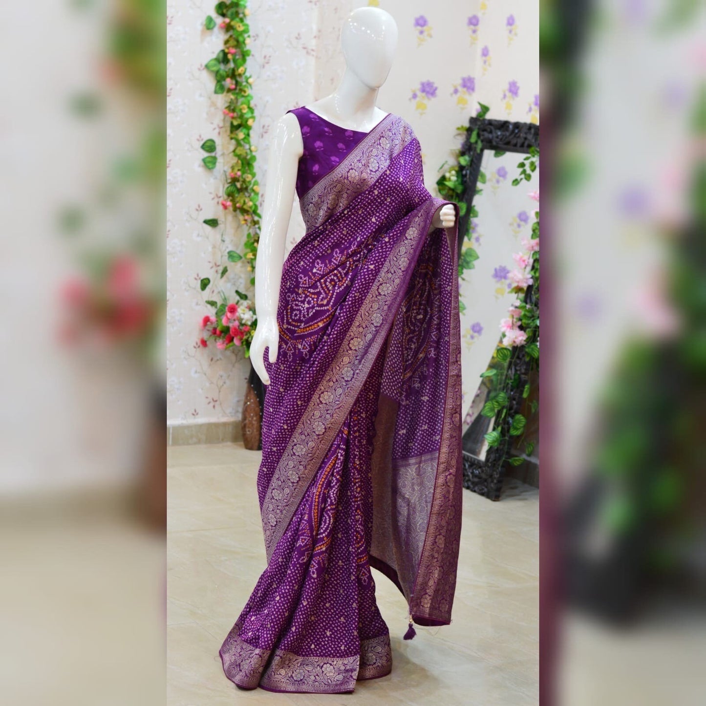 Beautiful pure banarasi moonga bandhini silk saree paired up with pretty blouse. Blouse sizes can be customized ready to wear blouse full