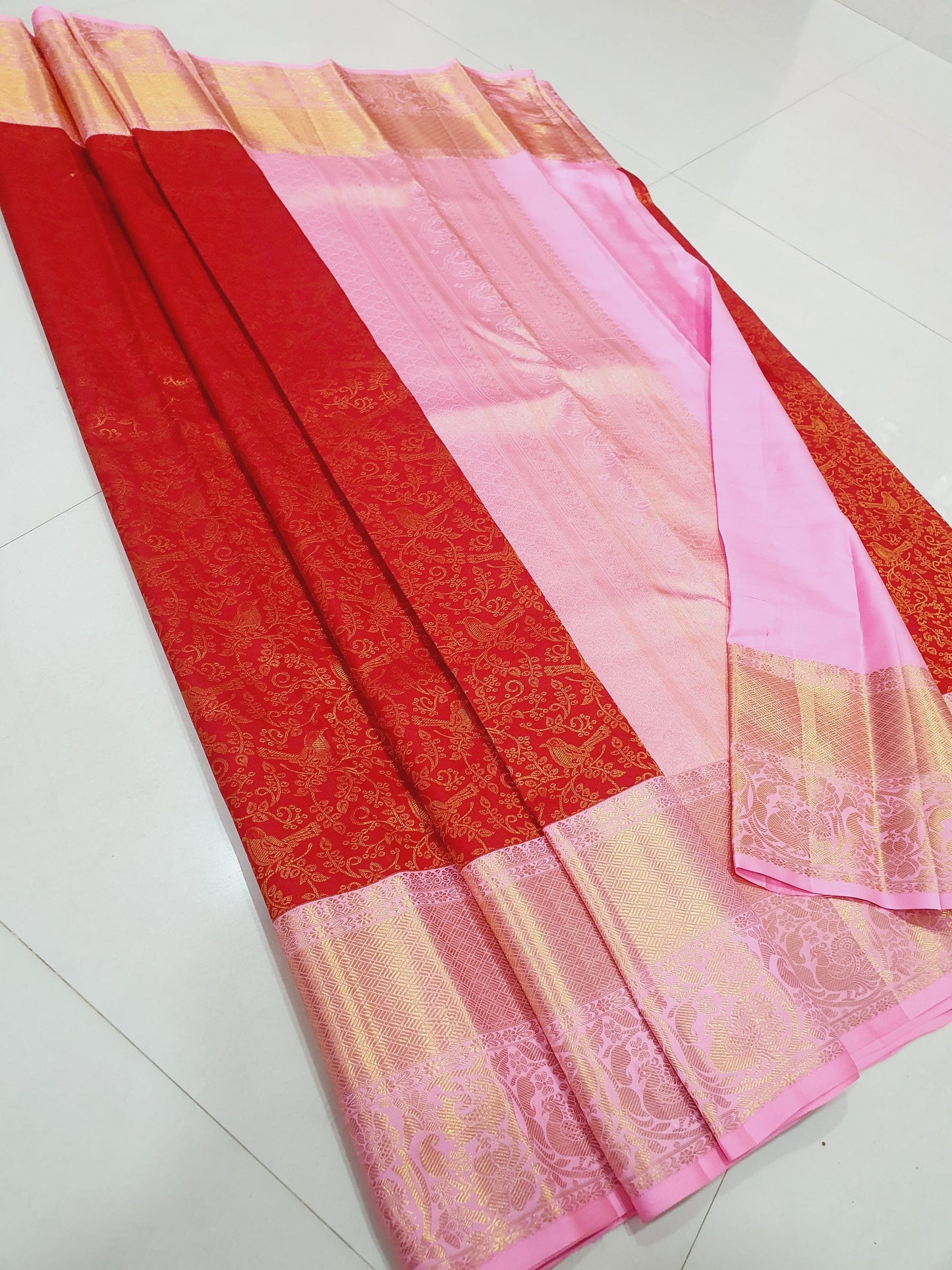 2 gram gold pure handloom  Silk celebrity saree  Kanjeevarm/Kanchipattu Sarees; see description / Ask seller before booking for availability