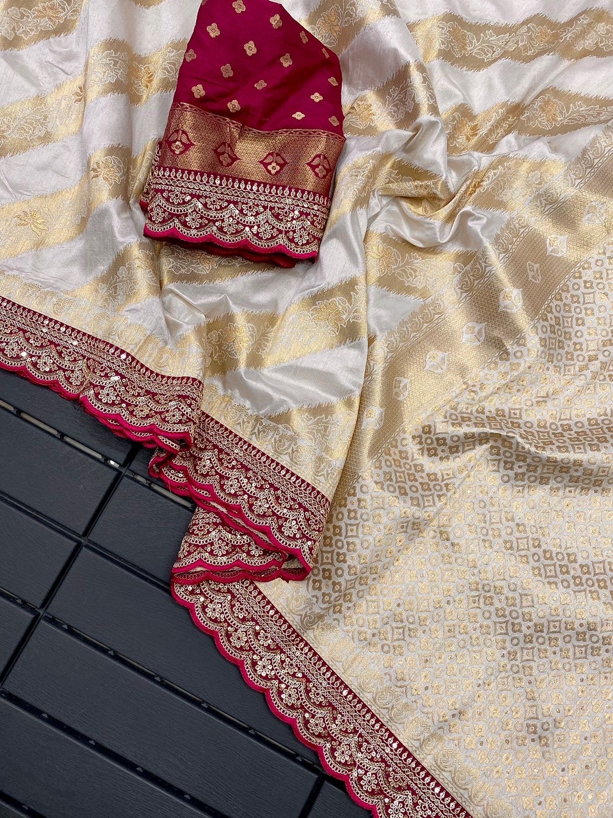 Pure dola silk sareee with beautiful nylon  zari weaving all over with beautiful pallu and elegant border