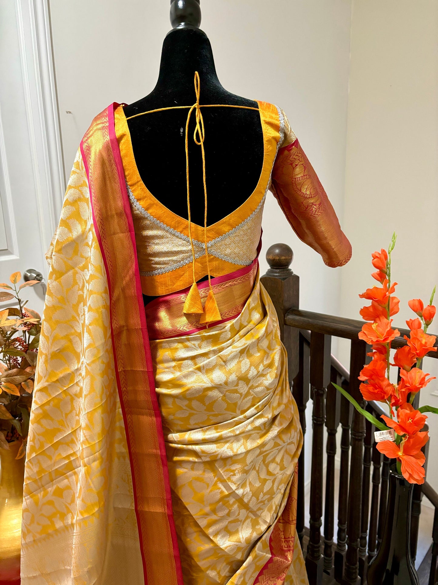 Yellow color self beautiful design Banarasi silk with Kanchi boarder with ready to wear designer blouse fits up to 32 to 40