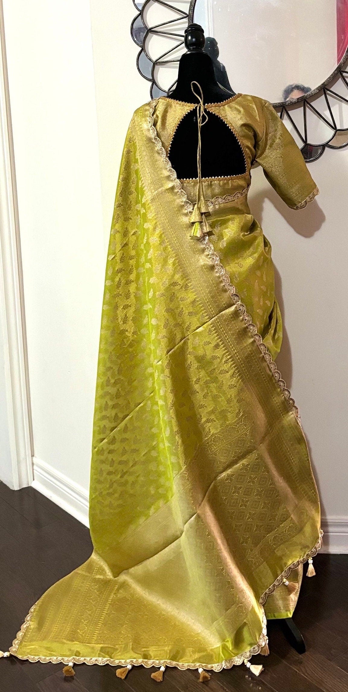 Beautiful party wear cocktail pure silk  crushed tissue  saree paired up with pretty designer Blouse fits 32-46/contact seller for availabil