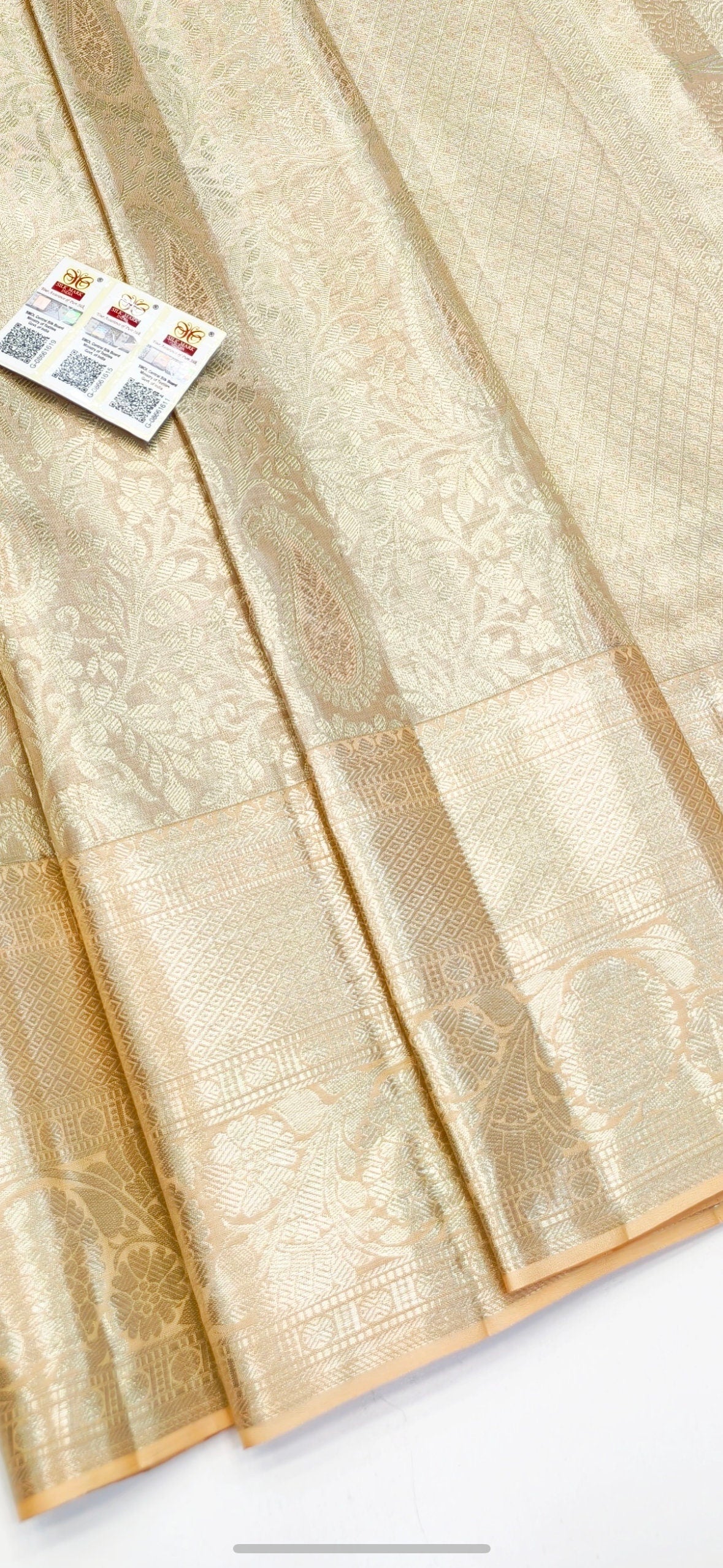 Handloom  pure Silk Kanjeevarm/Kanchipattu Sarees silk mark certified   / Ask seller before booking for availability