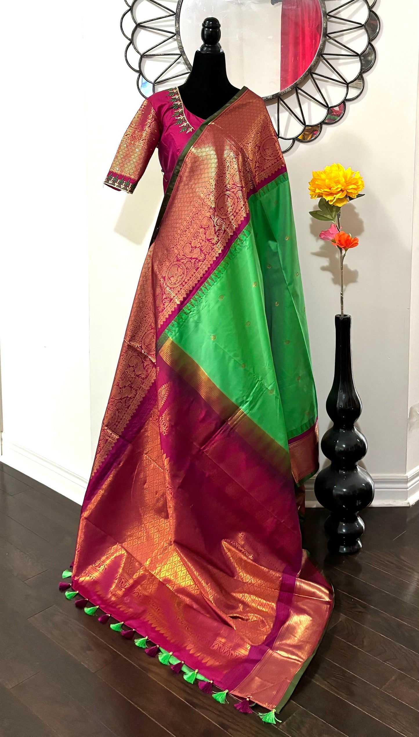 Gadwal  fancy powerloom pure silk sarees ready to wear with embroidered blouse fits up to 32 -46 saree is ready fall pico beautiful colors