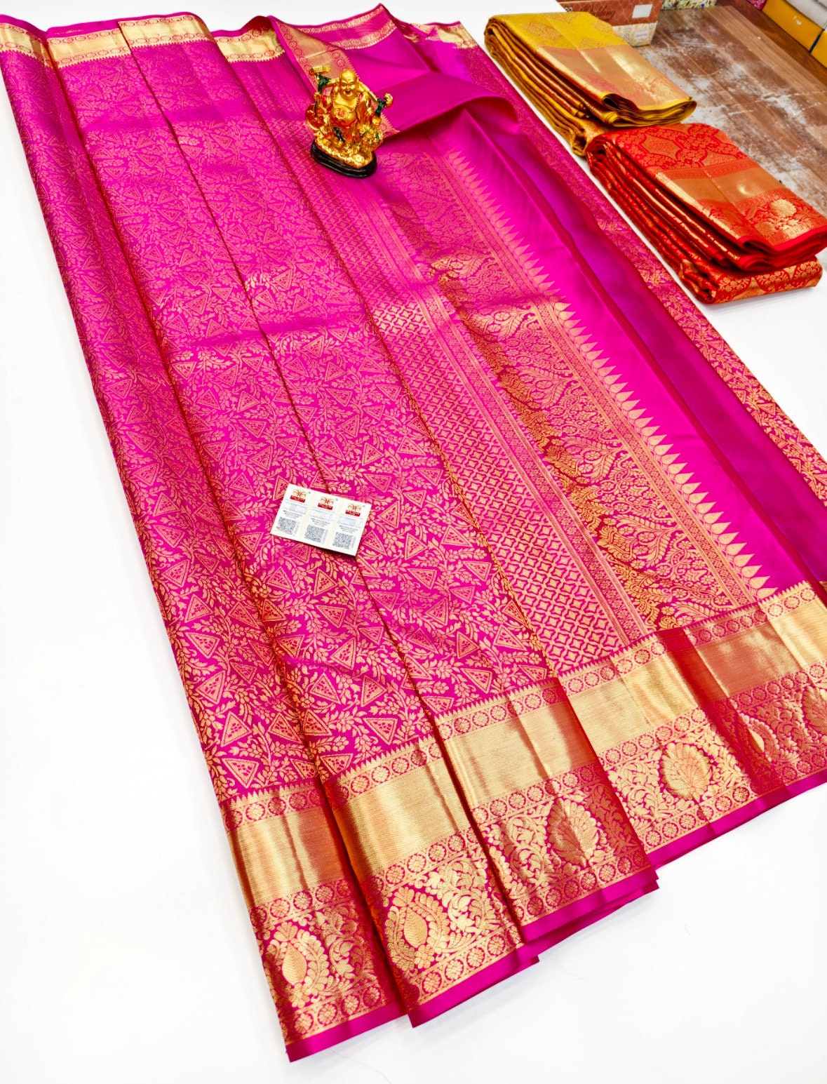 2gram gold pure handloom  Silk Kanjeevarm/Kanchipattu Sarees; see description / Ask seller before booking for availability