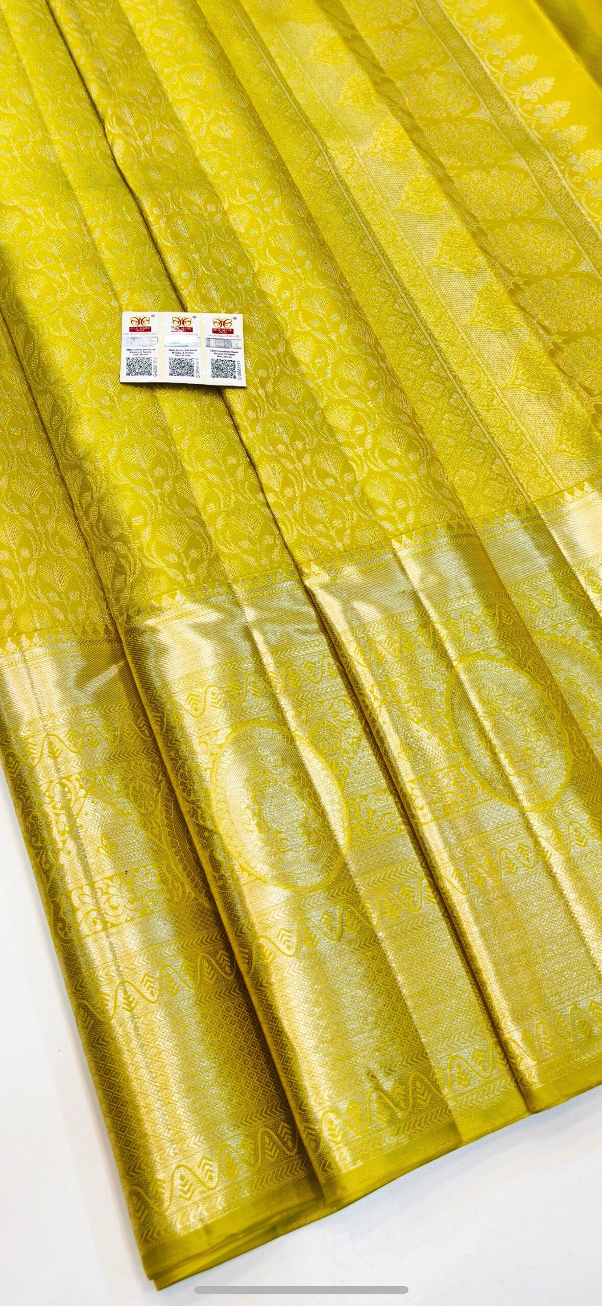 Bridal Exclusive 2 gram pure kanjeevaram / kanchipattu pure kanchipattu handwohen kuttu all over stitching Meena designs silk mark saree