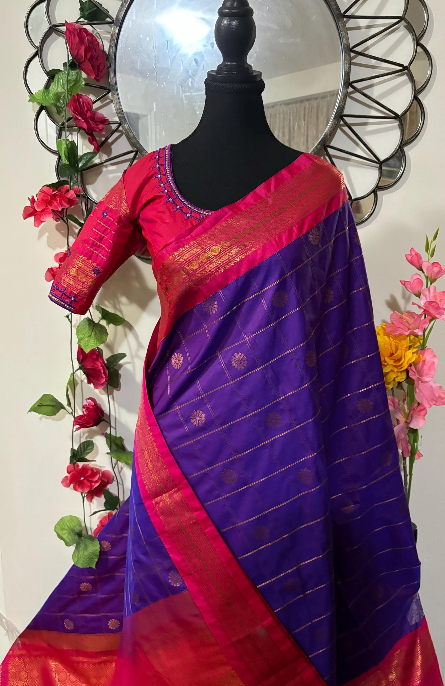 Gadwal fancy handloom pure silk sarees ready to wear with embroidered blouse fits up to 32 -46 saree is ready fall pico beautiful colors