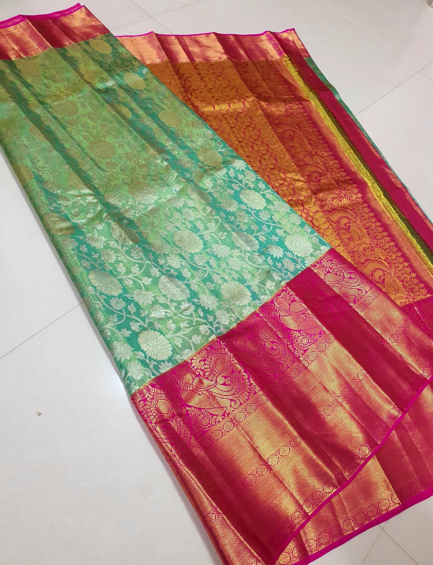 2 gram gold pure zari  Silk Kanjeevarm/Kanchipattu Sarees Handloom sarees ask seller before placing the order for availability