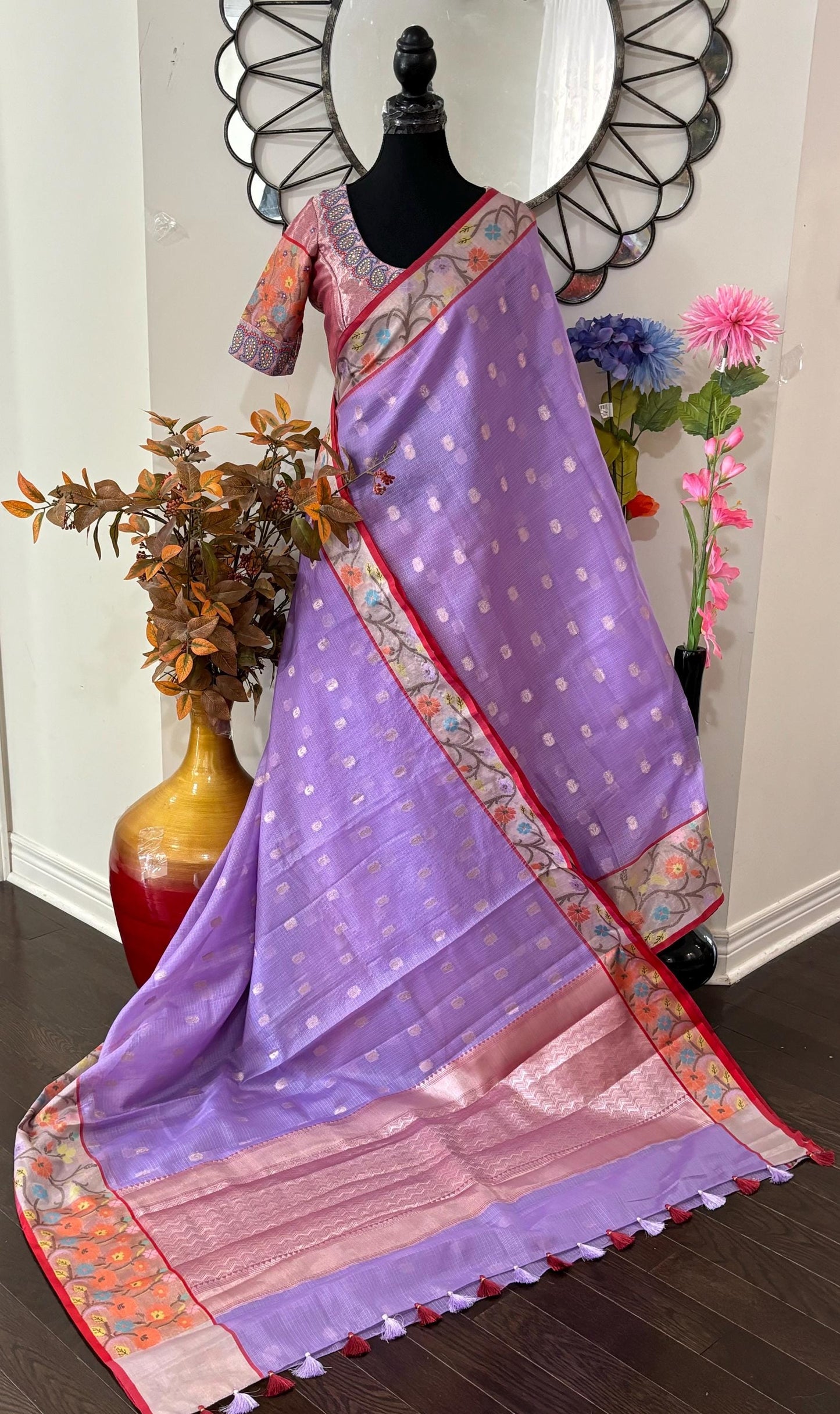 Beautiful Tissue Zari Kota saree with pythani Zari boardes and  paired up with pretty work blouse  blouse fits up to 32 to 46