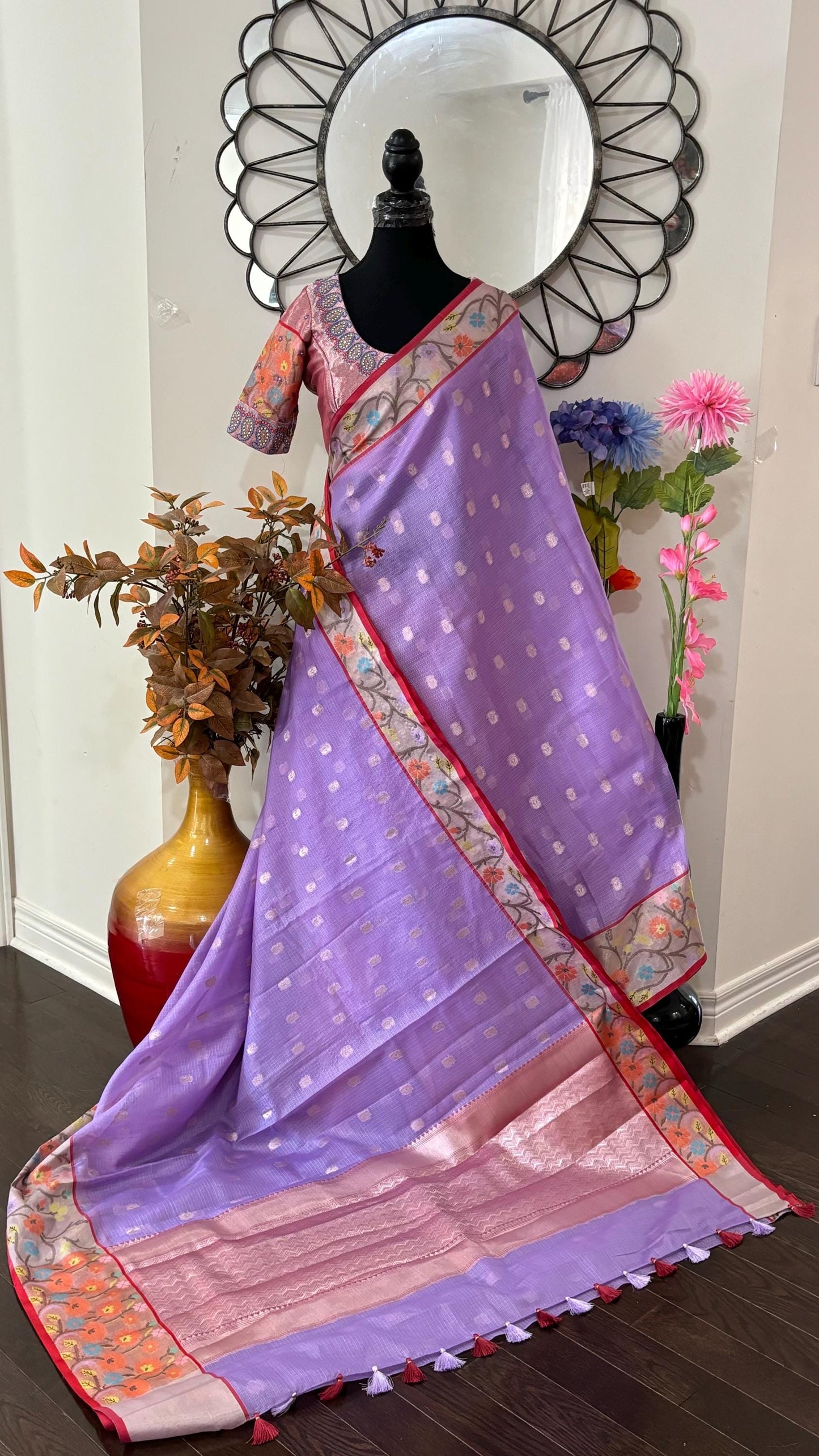 Beautiful Tissue Zari Kota saree with pythani Zari boardes and  paired up with pretty work blouse  blouse fits up to 32 to 46